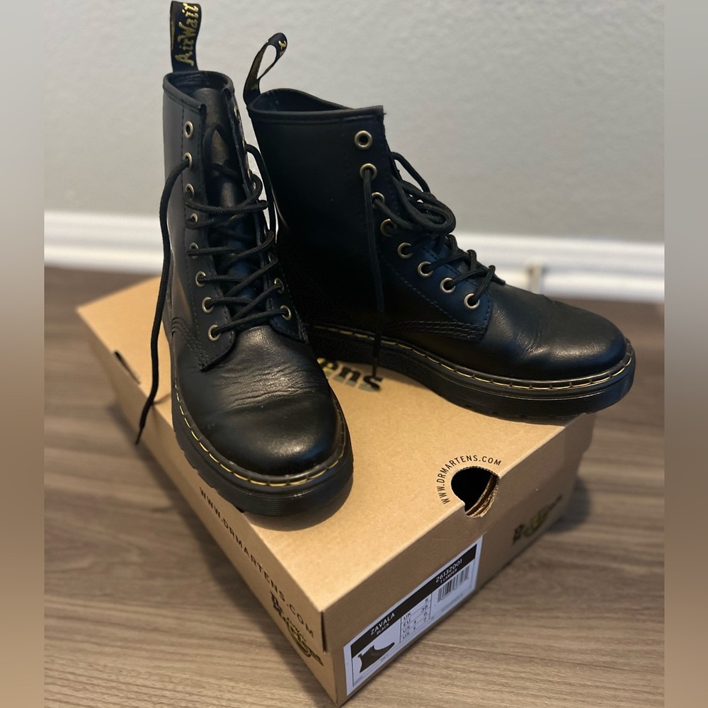 Dr. Marten's Zavala/ US7/ UK5/ black